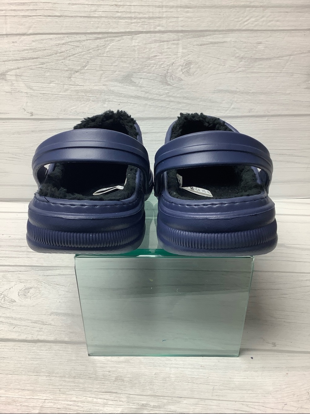 Seahawks Crocs - Picture 3 of 10
